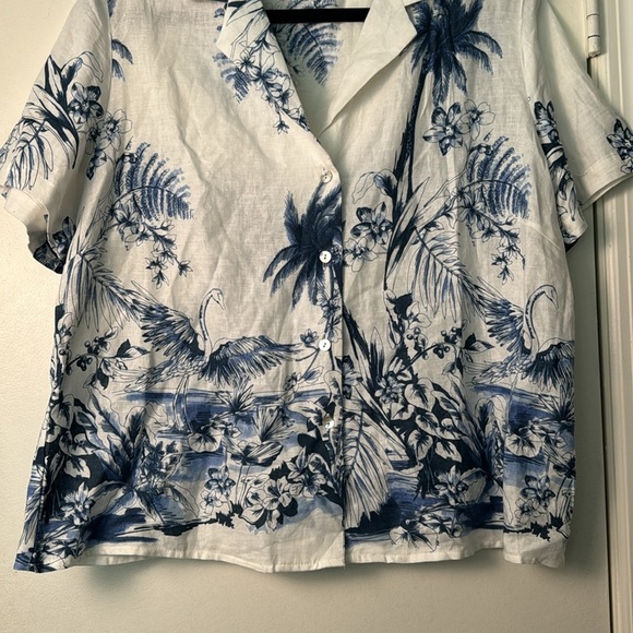 Women's Blue and White Linen Blend Resortwear Button Down Shirt Size Large - Picture 3 of 6